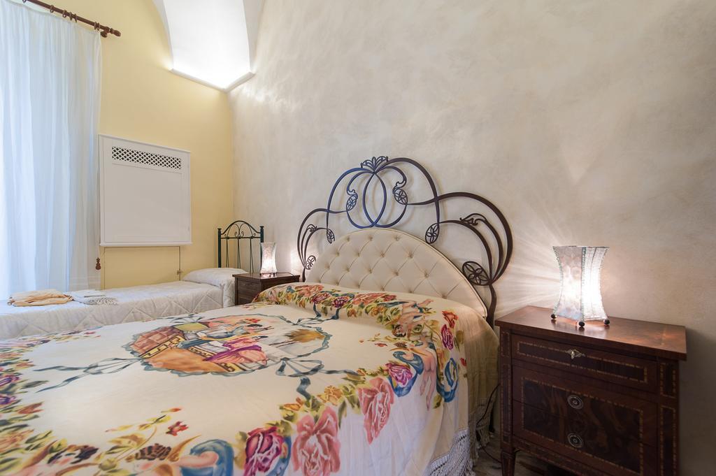 Palazzo Osanna Bed & Breakfast นาร์โด ภายนอก รูปภาพ