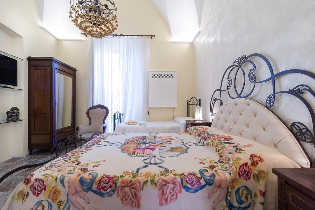 Palazzo Osanna Bed & Breakfast นาร์โด ภายนอก รูปภาพ